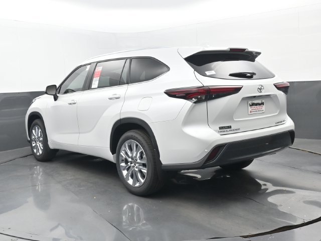 New 2026 Wind Chill Pearl Toyota Limited image 3