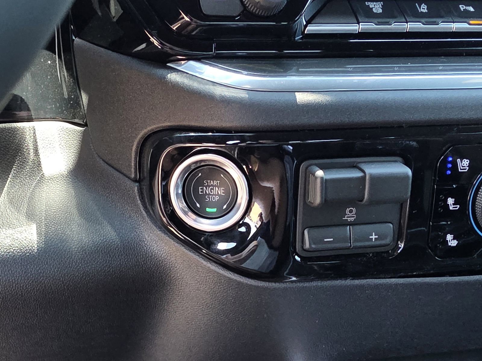 2026 Chevrolet Silverado 2500 HD High Country - Photo 16