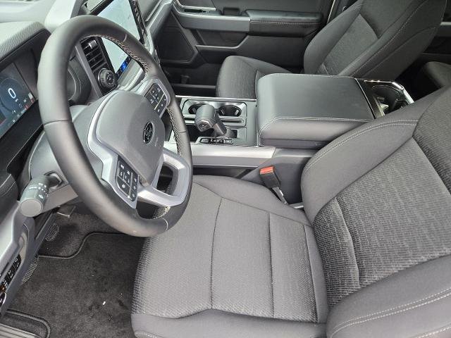 New 2026 Oxford White Ford XLT image 28