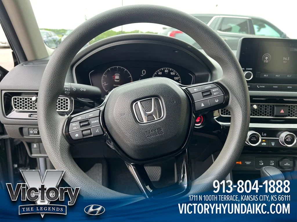 Used 2025  Honda LX image 14