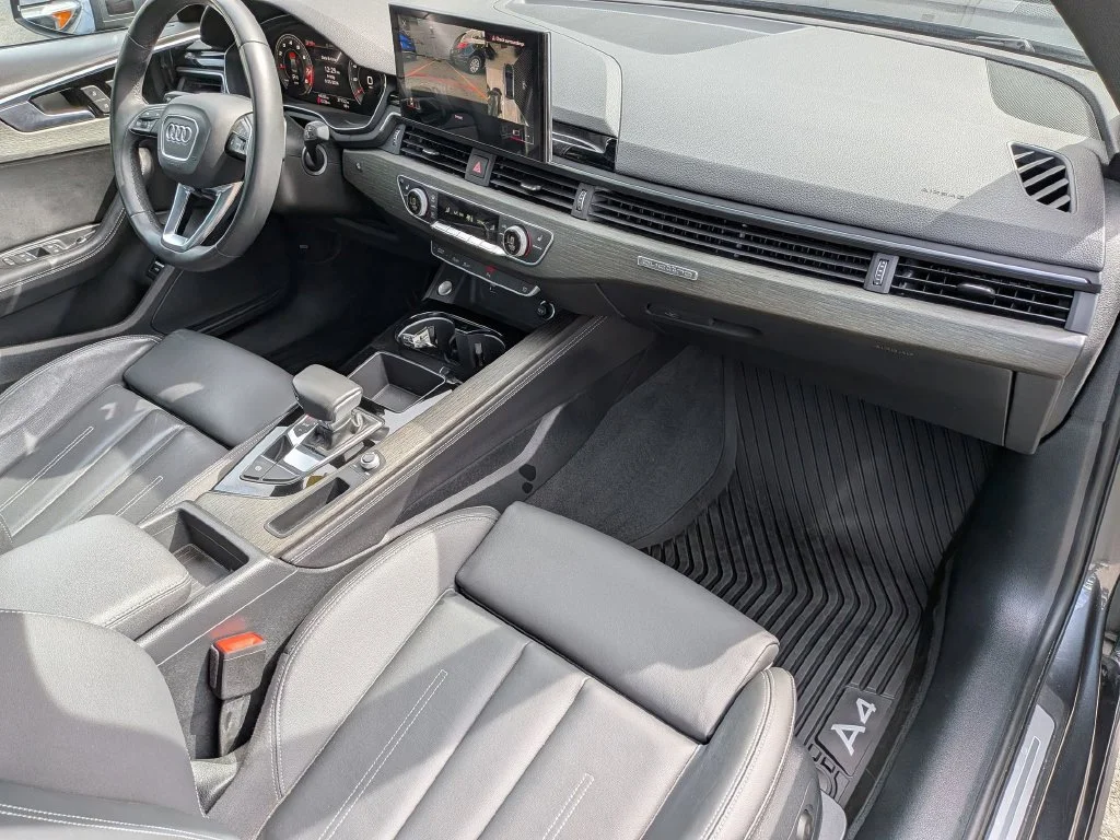 Used 2021 Gray Audi  image 36