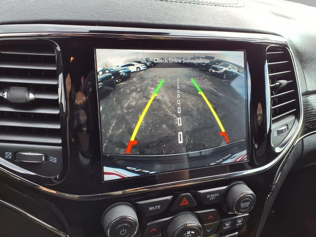 Certified Used 2021 Black Jeep Overland image 7