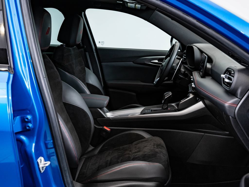 Used 2024 Blu Bayou Dodge R/T Plus image 25