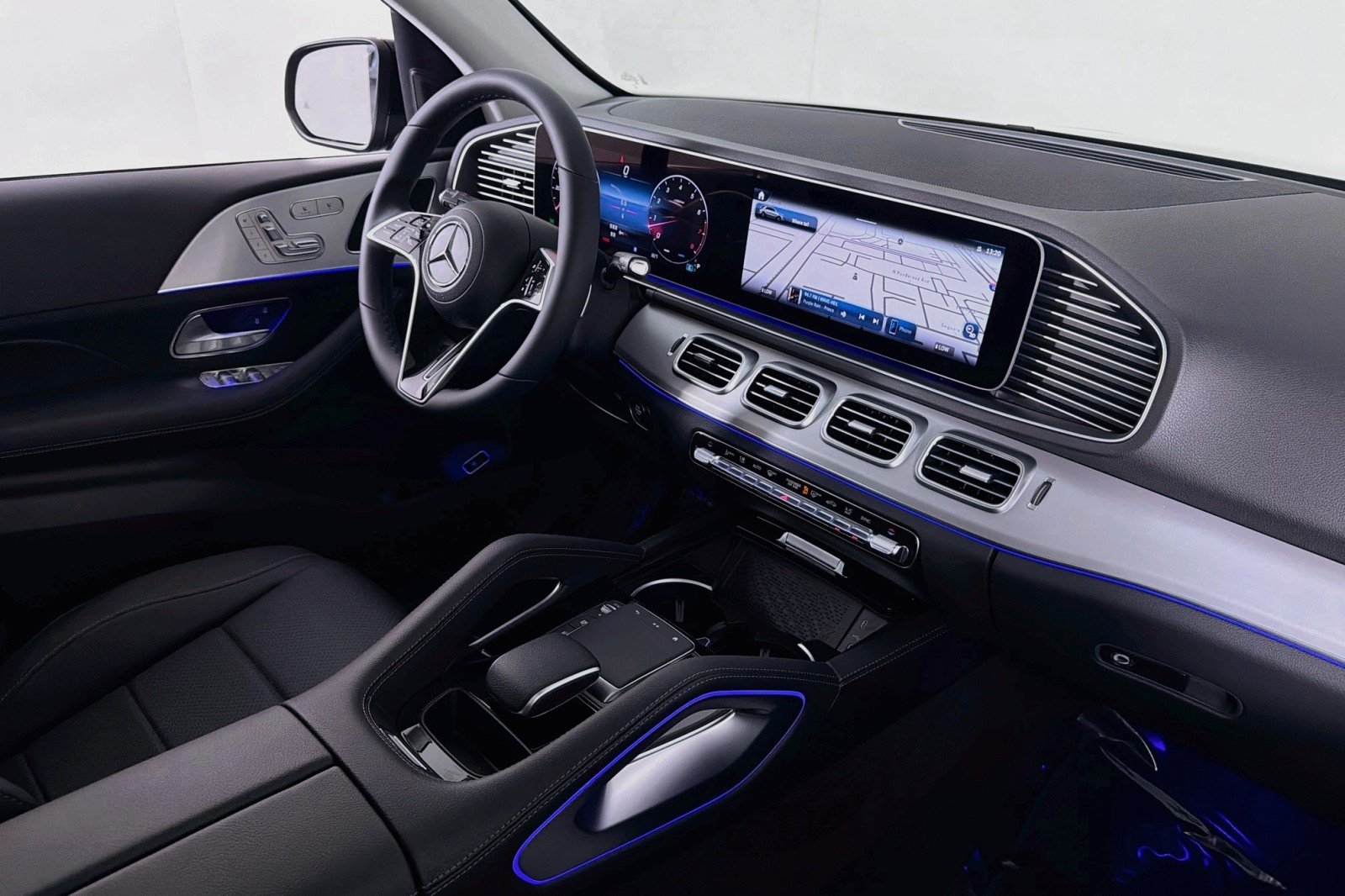 New 2026 Black Mercedes-Benz GLE 350 4MATIC® SUV image 16