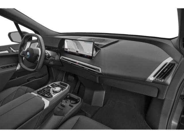 Used 2023 Mineral White Metallic BMW xDrive50 image 17