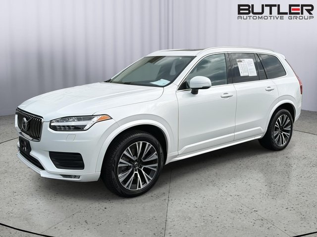 2021 Volvo XC90 Momentum