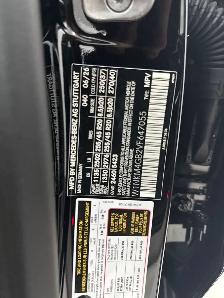 New 2027 Black Mercedes-Benz GLC 300 image 28