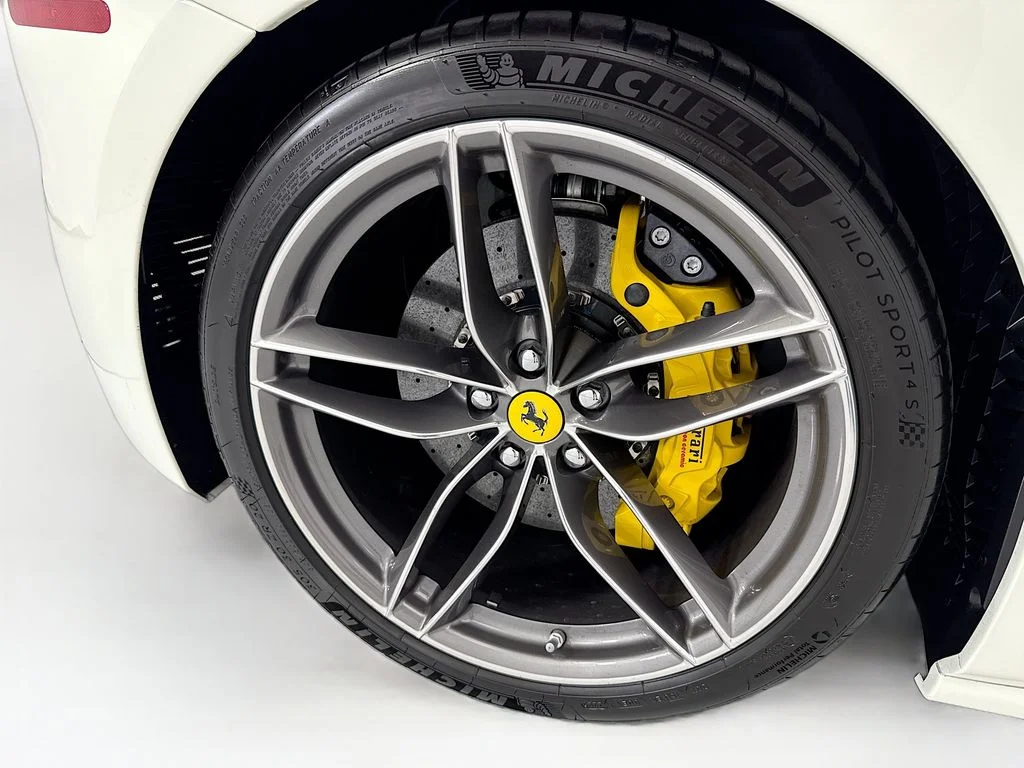 Used 2018 Bianco Avus Ferrari Base image 36