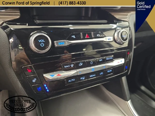 Certified Used 2023 Oxford White Ford Limited image 27