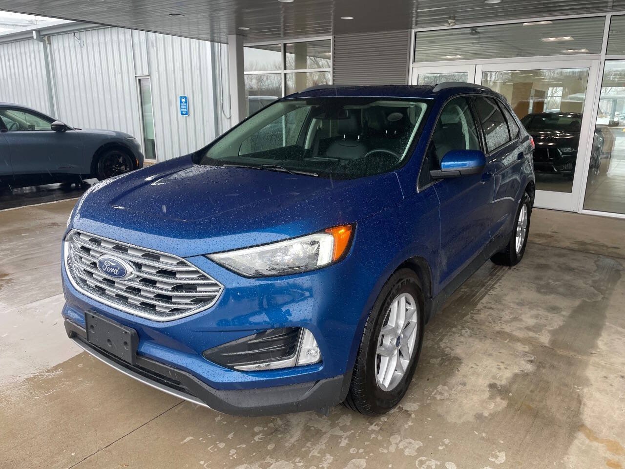 2022 Ford Edge SEL