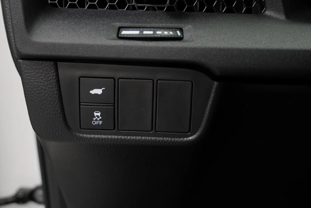 Used 2025 White Honda Sport-L image 37