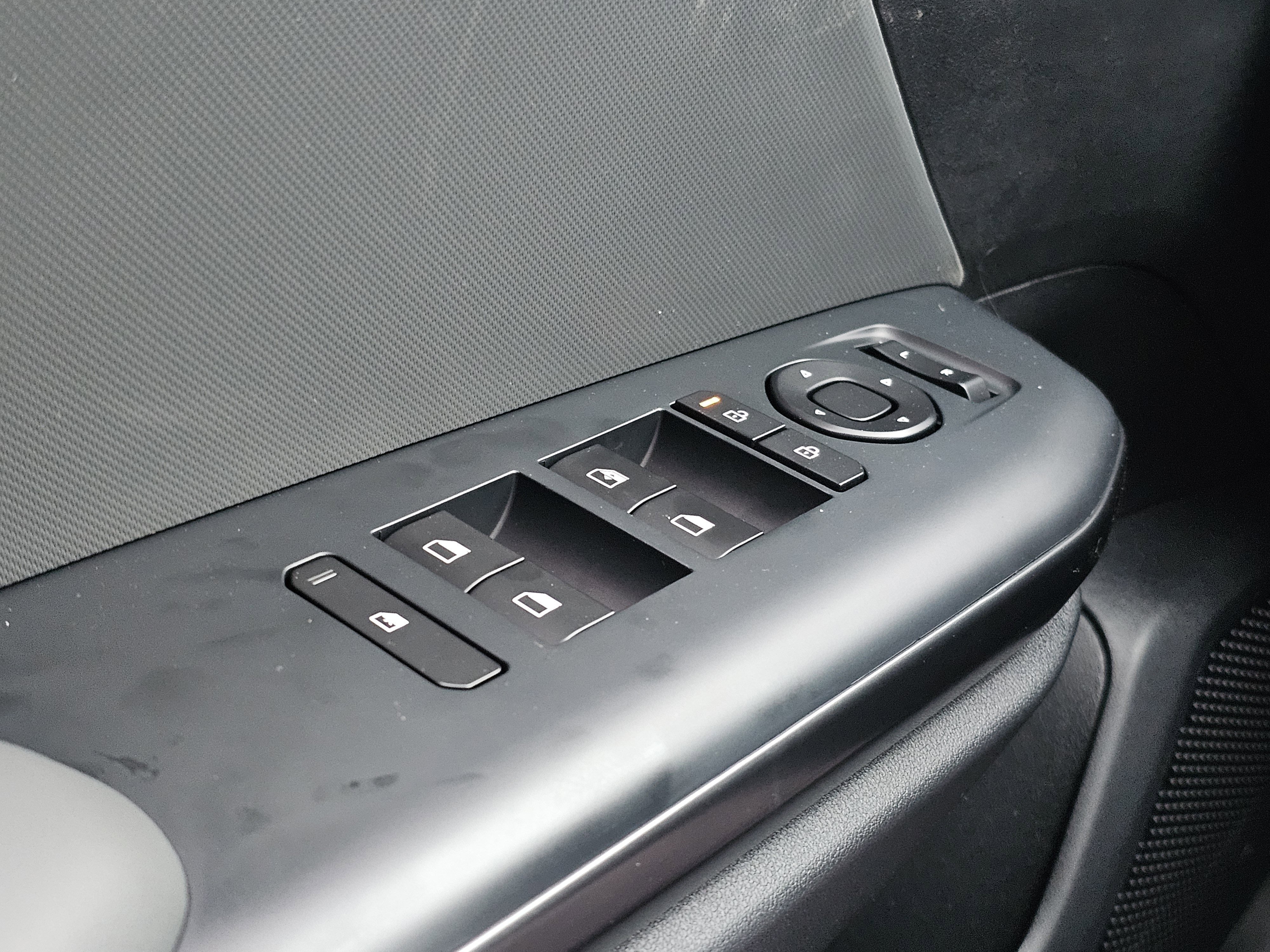 New 2026 Interstellar Gray Kia LXS image 12