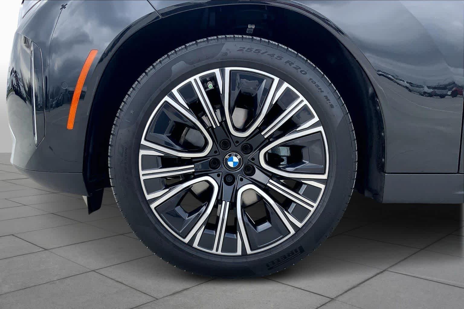 Used 2025 Black Sapphire Metallic BMW 30 xDrive image 10