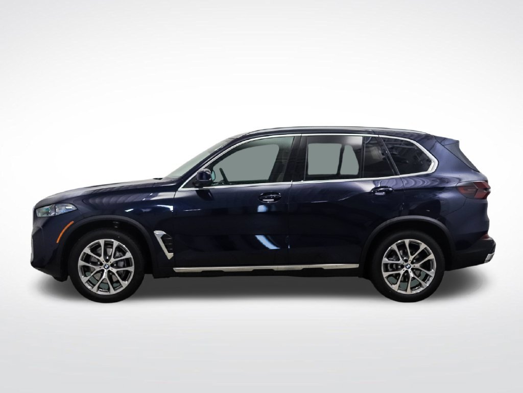Used 2026 BMW X5 40i with VIN 5UX23EU07T9550155 for sale in Minneapolis, Minnesota