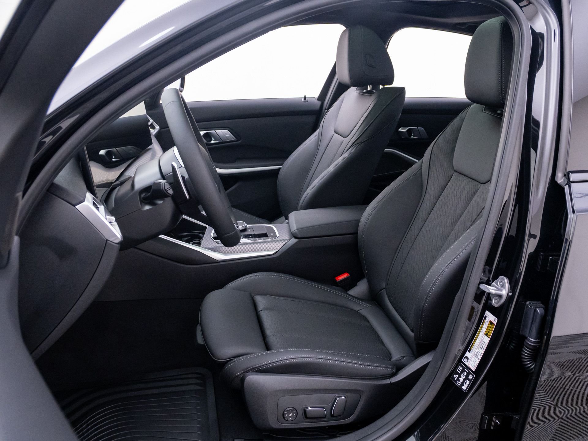 New 2026 Black Sapphire Metallic BMW 330i xDrive image 16