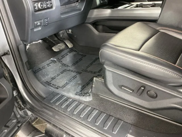 Certified Used 2025  Ford Lariat image 18