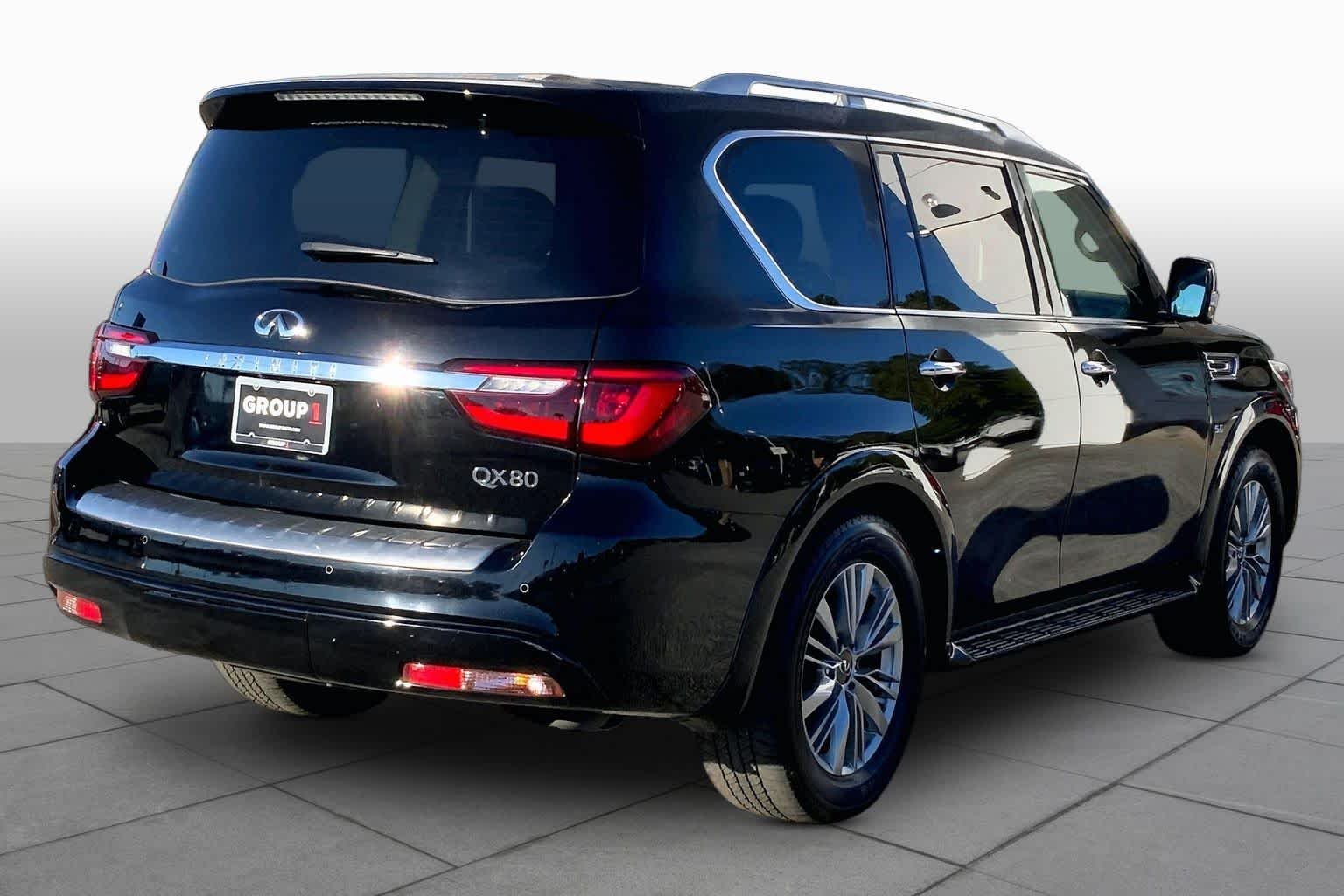 Used 2020 Black Obsidian INFINITI LUXE image 12