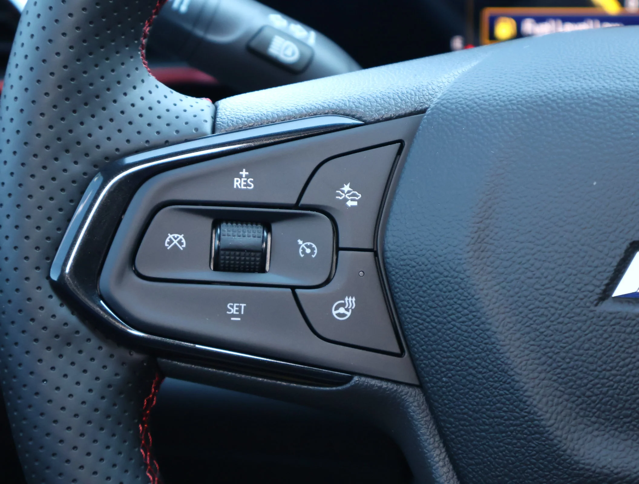 2026 Chevrolet Trax RS - Photo 13