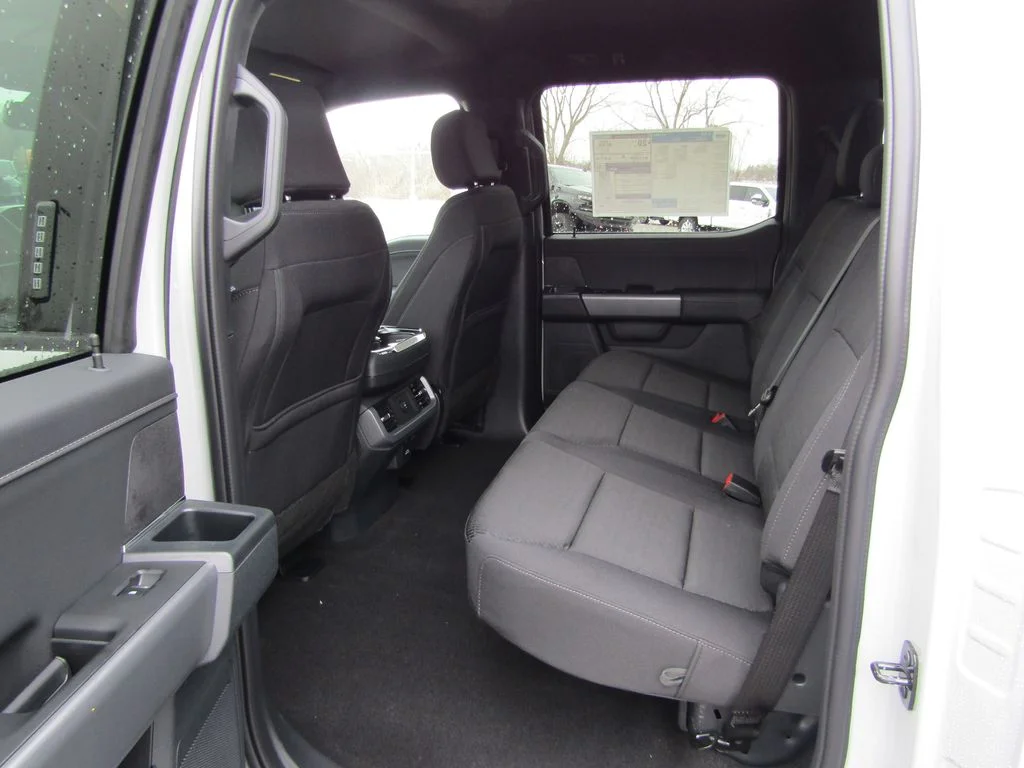New 2026 Avalanche Ford XLT image 33