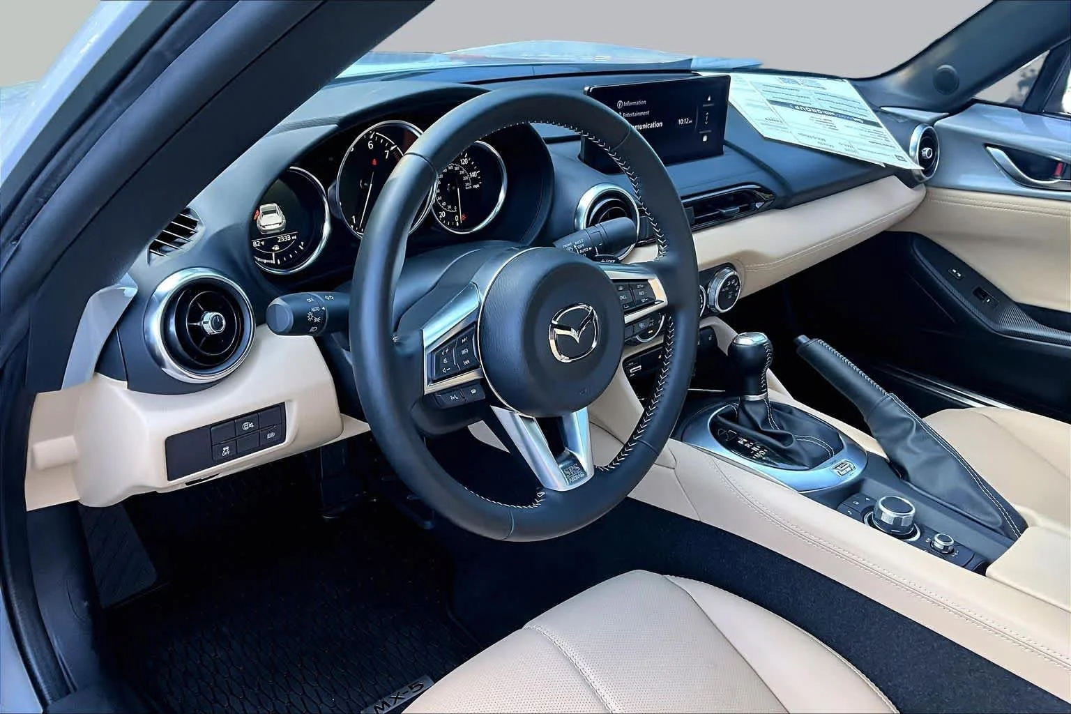 Used 2024 Aero Gray Mazda Grand Touring image 16