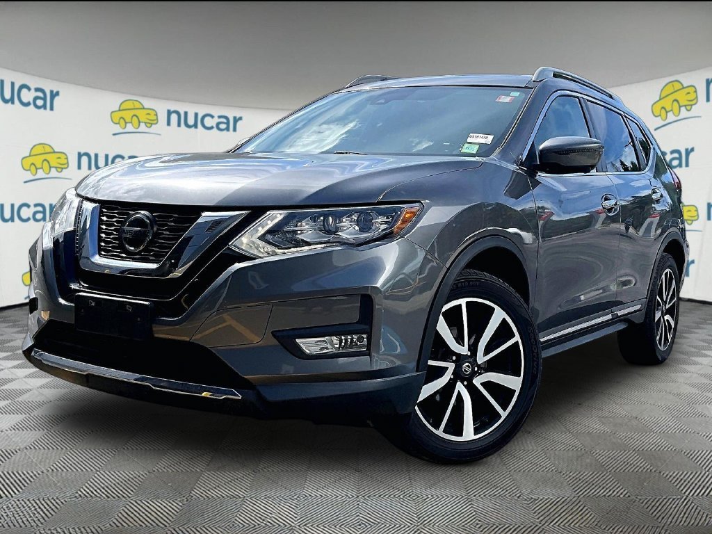 Used 2020 Gray Nissan SL image 3