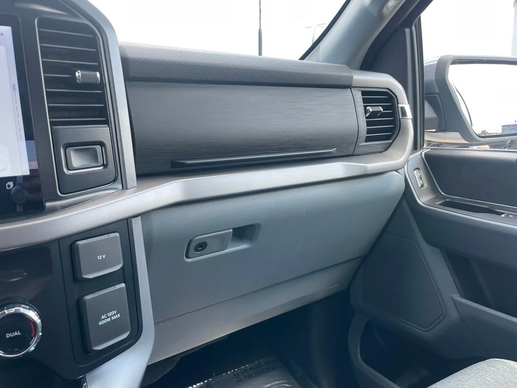 Used 2024 Silver Metallic Ford XLT image 47