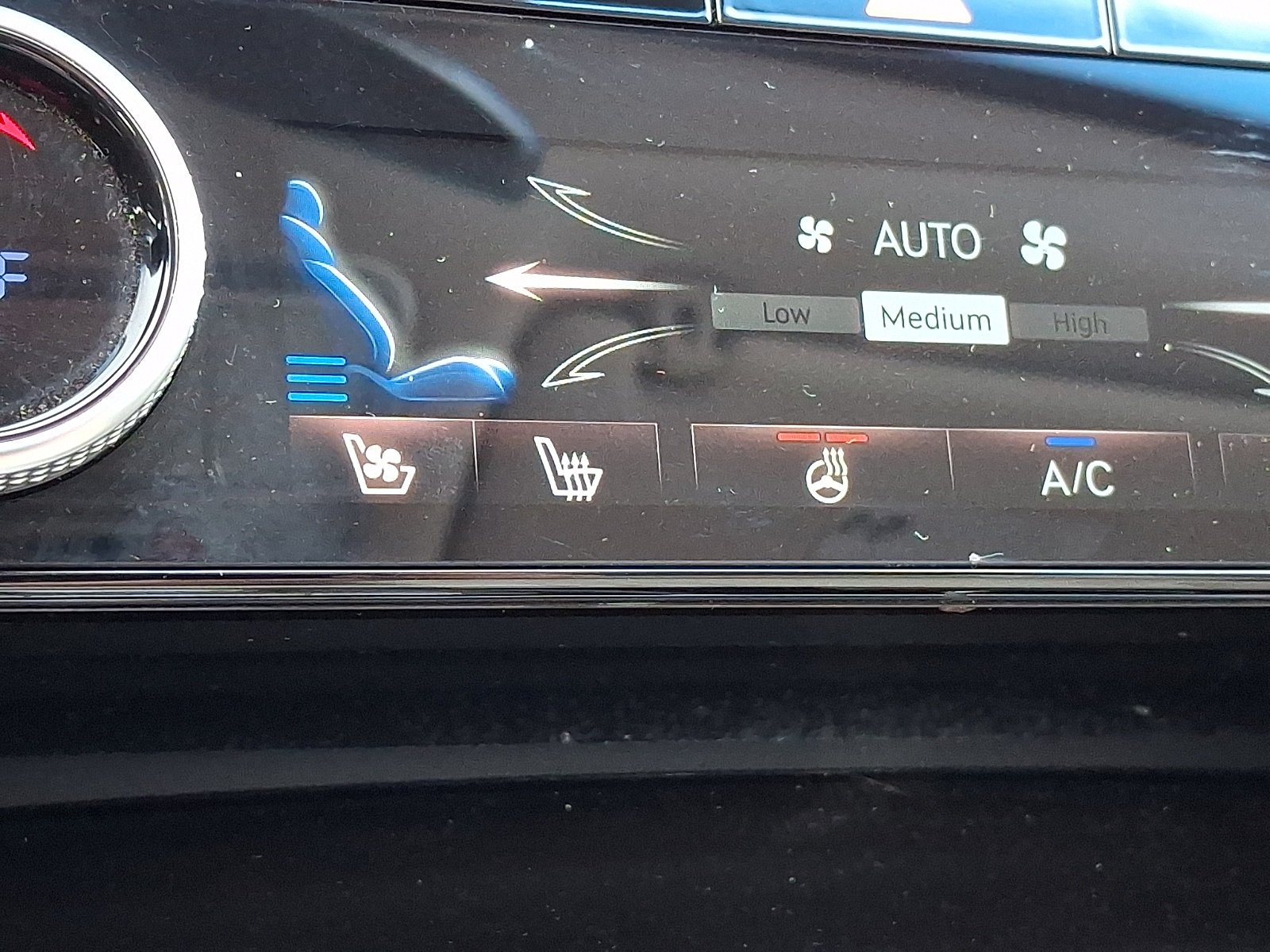 Certified Used 2024 Capri Blue Genesis ADVANCED image 25