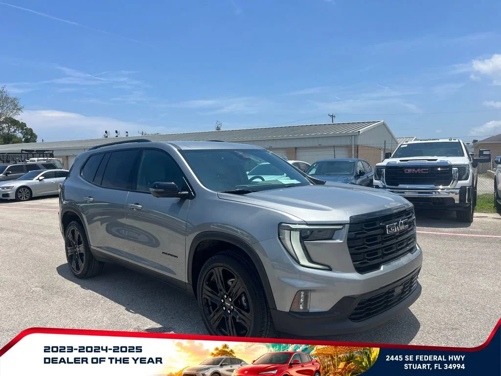 New 2026 Sterling Metallic GMC Elevation image 2