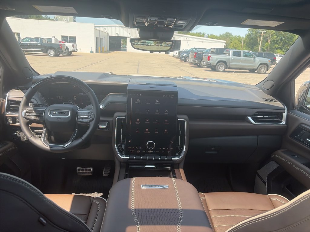 2026 GMC Yukon Denali Ultimate - Photo 23