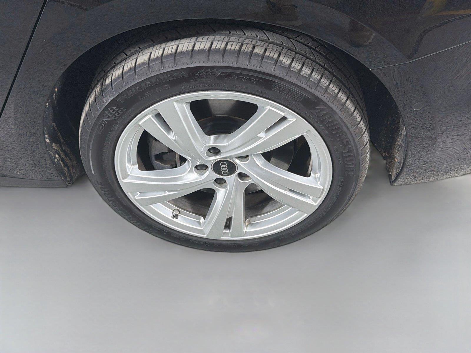 Used 2025 Black Audi Premium Plus image 31