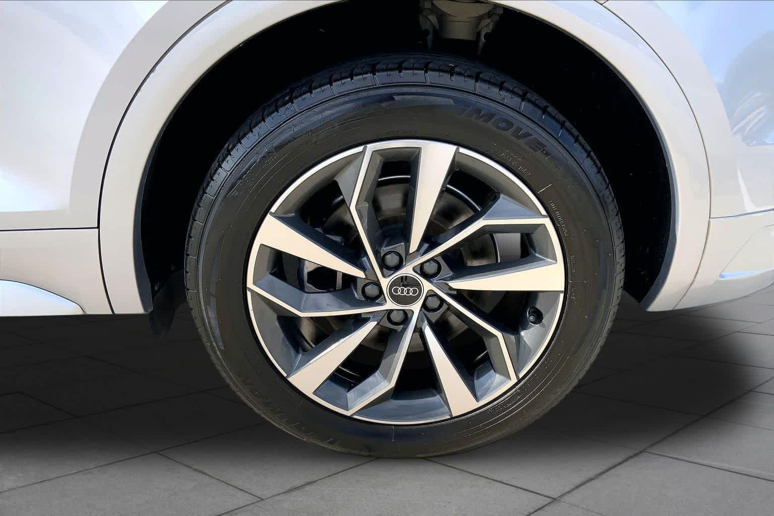 Used 2021 Florett Silver Metallic Audi Premium Plus image 11