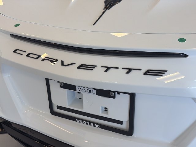 2027 Chevrolet Corvette 3LT - Photo 24