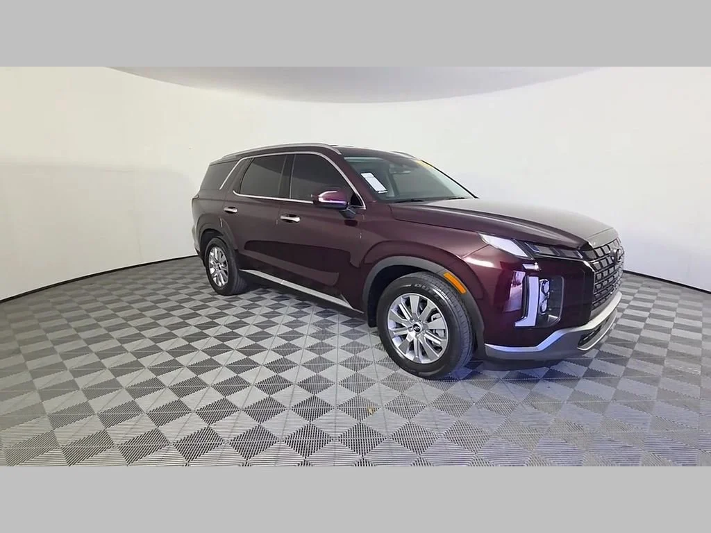 Used 2023 Sierra Burgundy Hyundai SEL image 53