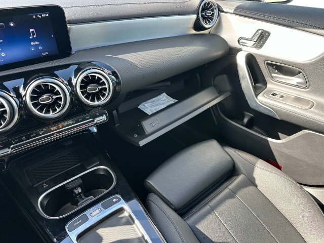 Used 2025 Gray Mercedes-Benz CLA 250 image 34
