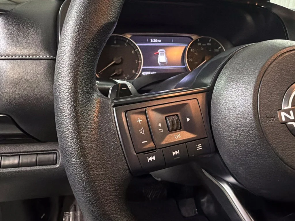 Used 2024 Glacier White Nissan S image 16