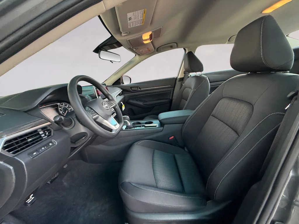 New 2026 Gray Nissan 2.5 SV image 10