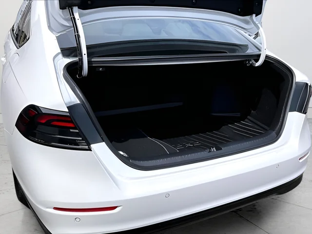 New 2026 Platinum White Pearl Honda EX-L Hybrid image 24