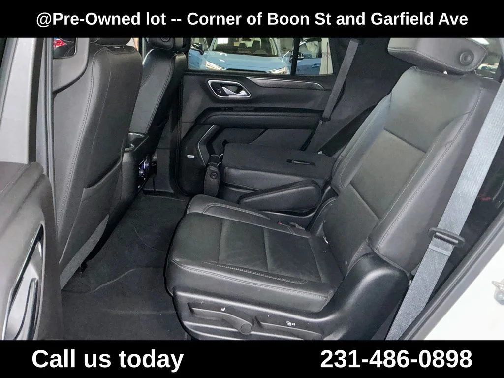 Used 2021 White Chevrolet Z71 image 27