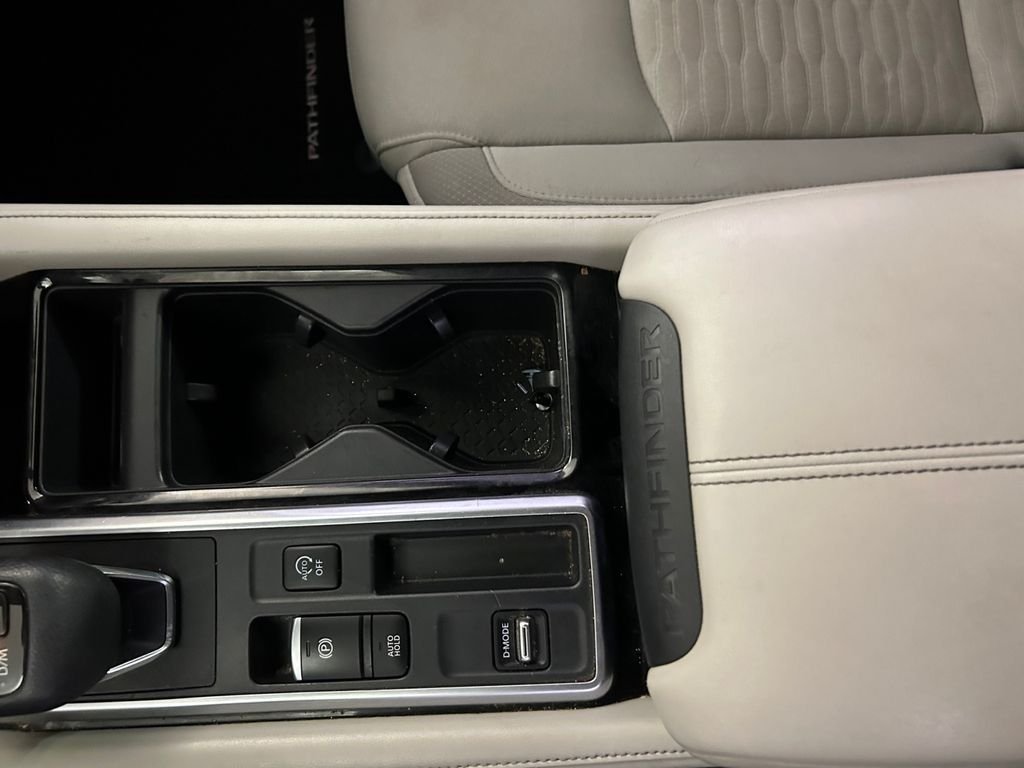 Used 2022 Blue Nissan SV image 23
