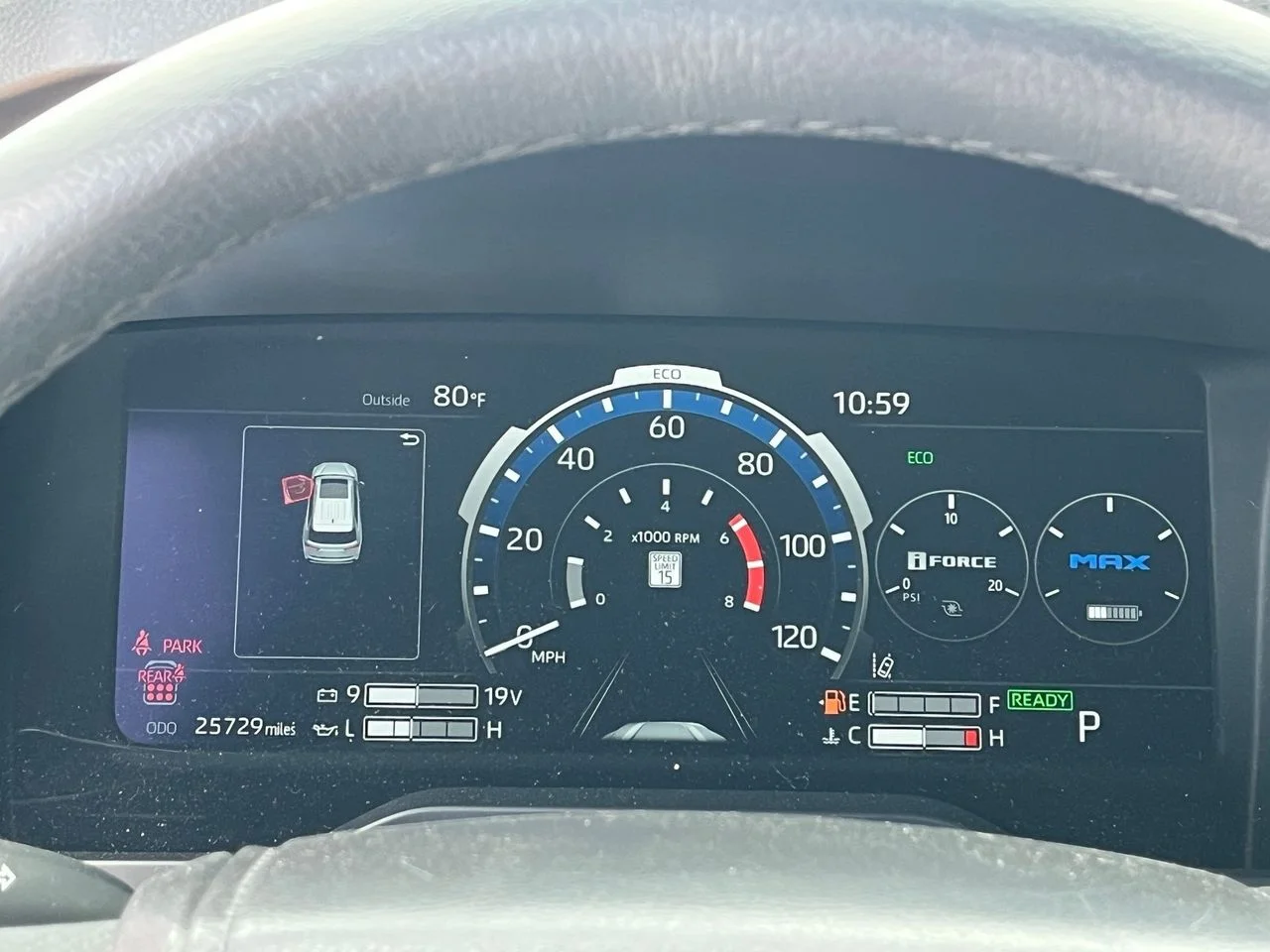 2025 Toyota Sequoia SR5 - Photo 21