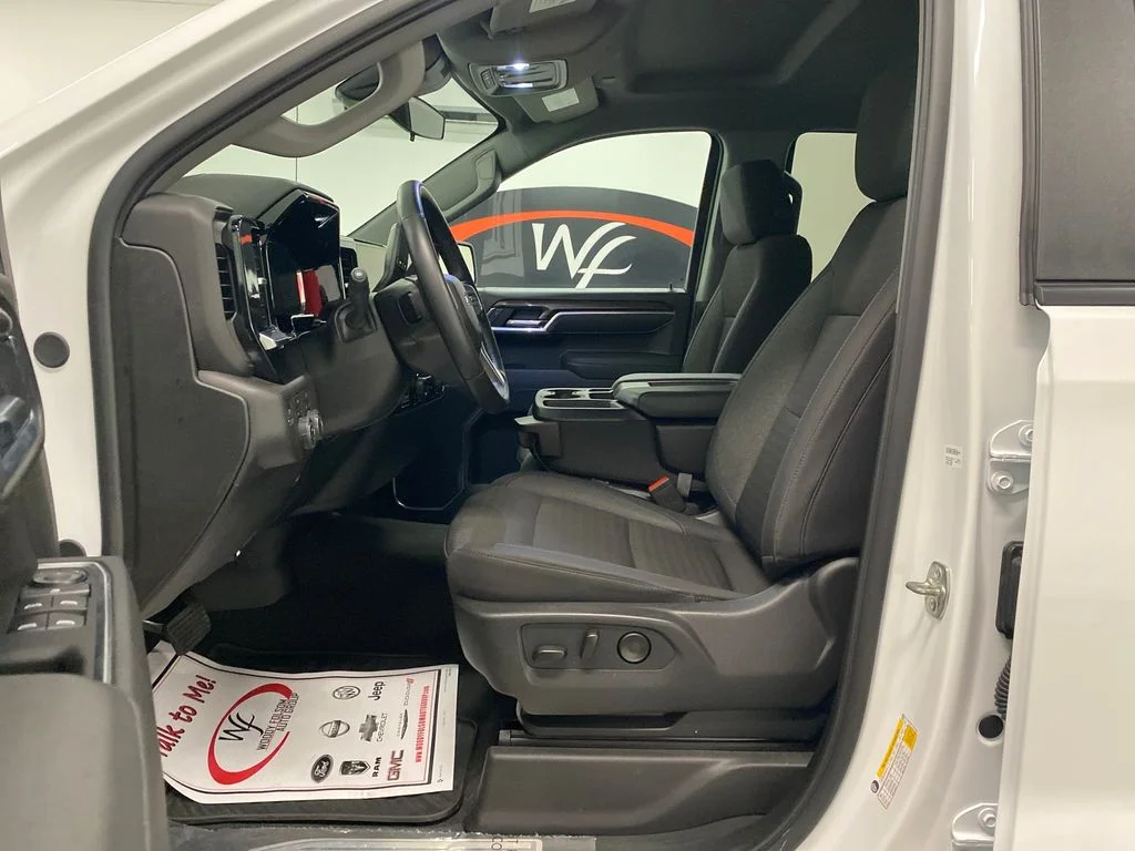 Used 2026 White Chevrolet RST image 13