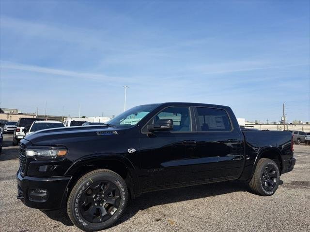 New 2026 Diamond Black Crystal Pearl-Coat Exterior Paint RAM BIG HORN image 36