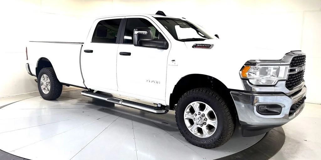 2024 RAM 3500 Big Horn 4X4 Crew Cab LWB's photo