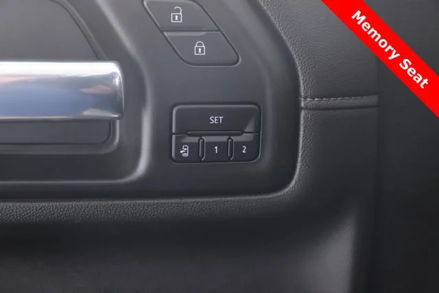 Used 2022 White Chevrolet High Country image 21
