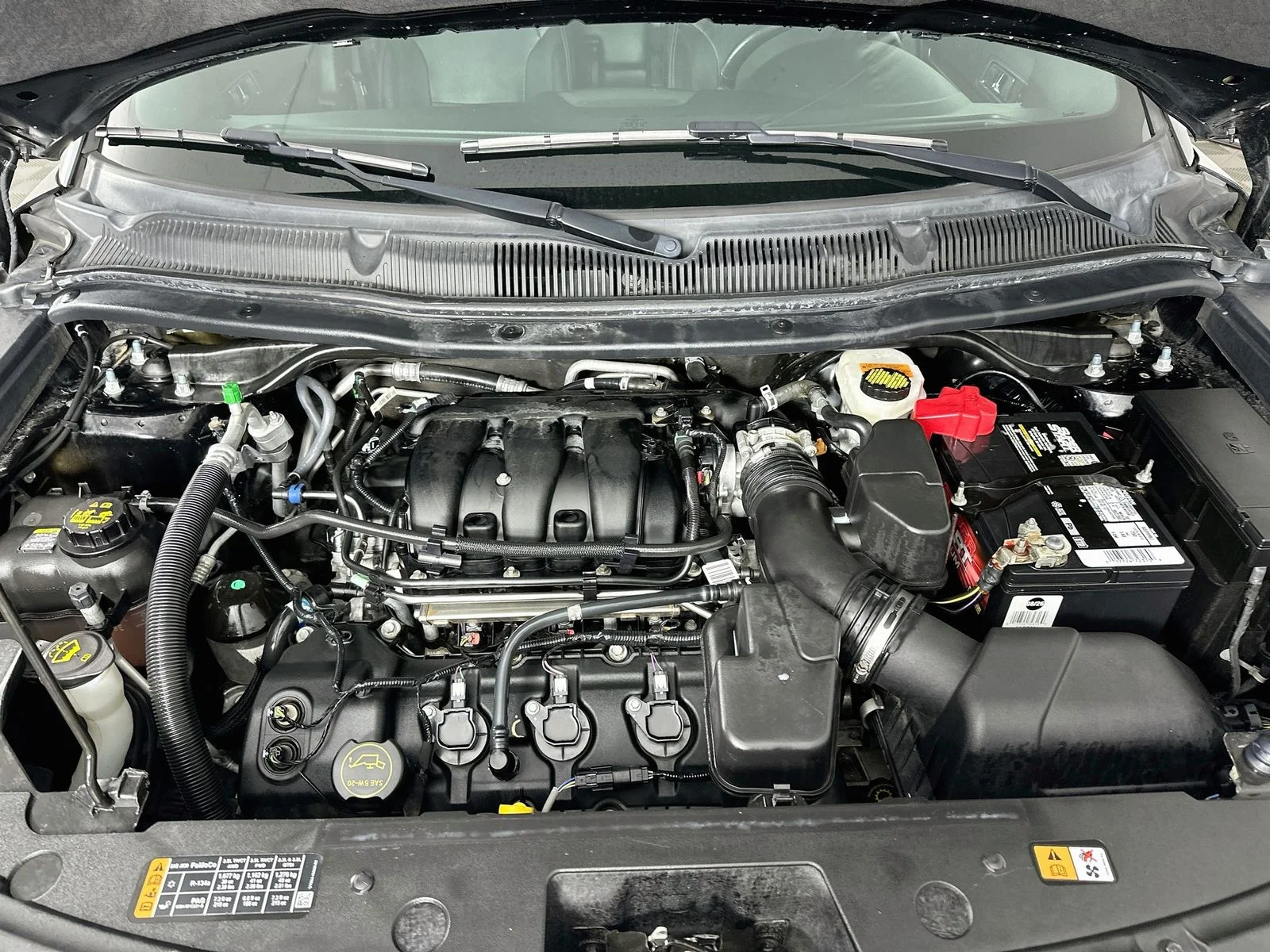 Used 2018 Shadow Black Ford Limited image 34