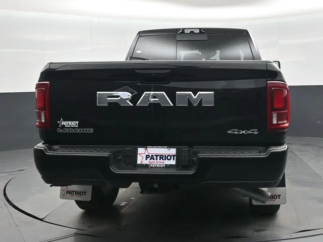 New 2026 Diamond Black Crystal Pearl-Coat Exterior Paint RAM Laramie image 22