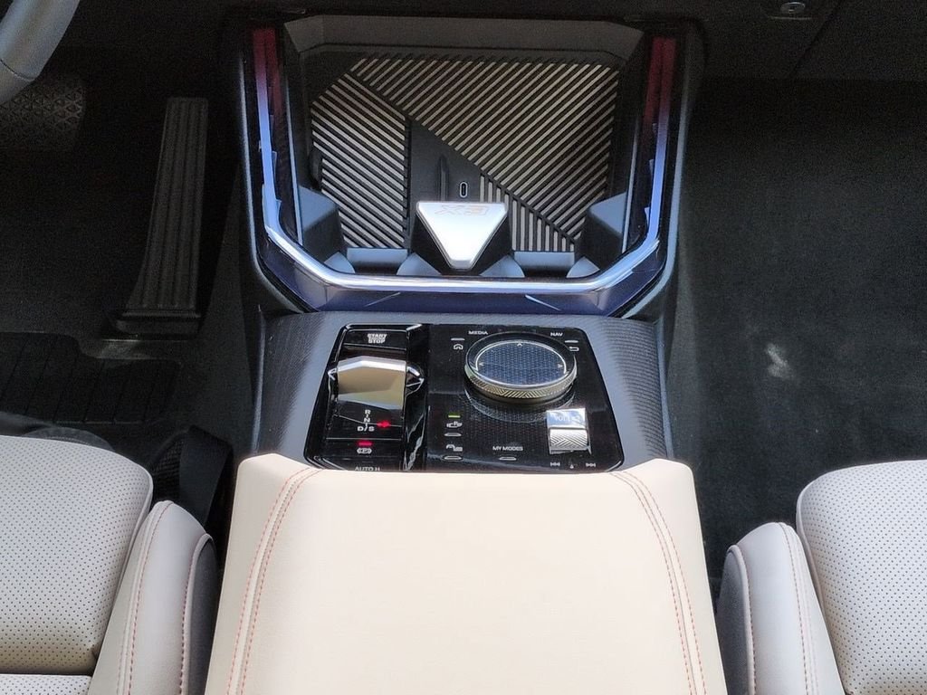 2025 BMW X3 30 - Photo 19
