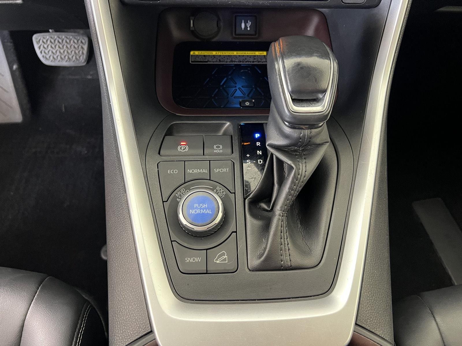 Used 2019 Ruby Flare Pearl Toyota Limited image 19