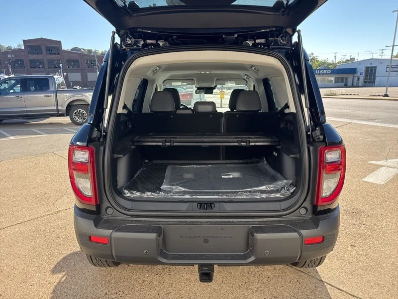 New 2025 Shadow Black Ford Badlands® image 10
