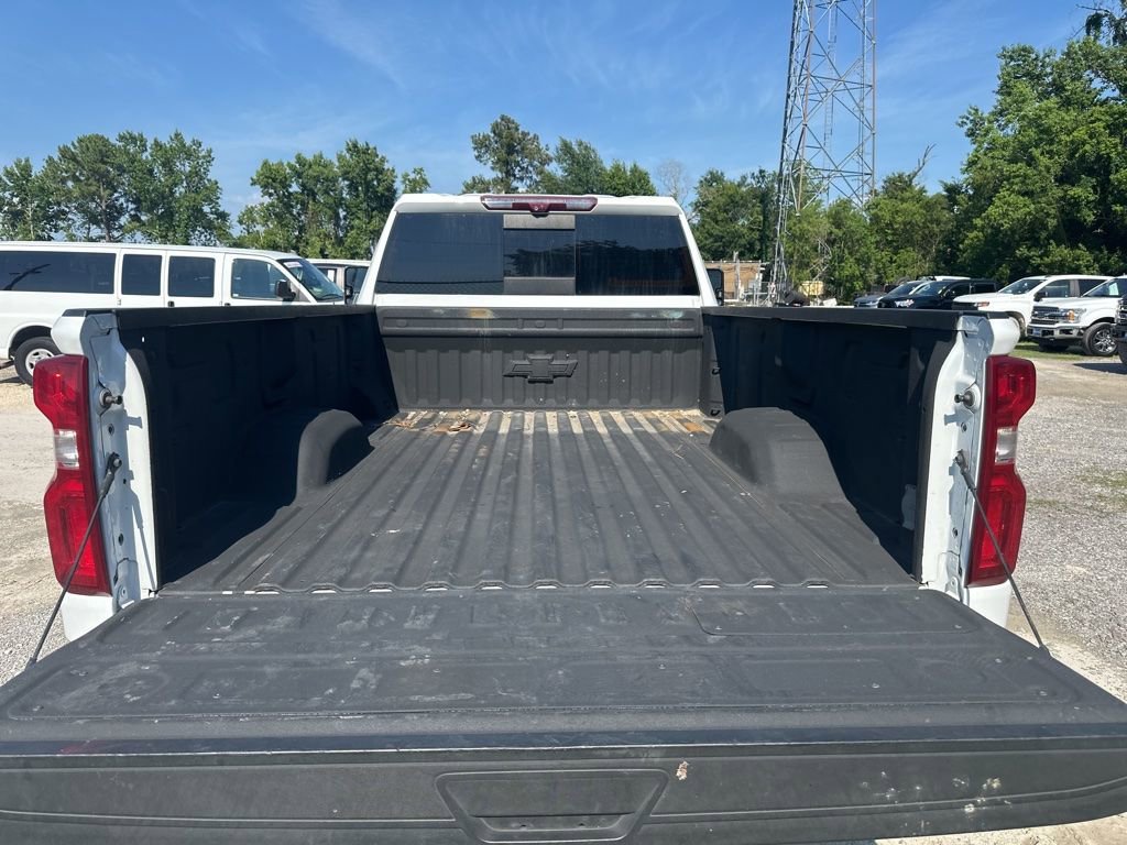Used 2024 Summit White Chevrolet LTZ image 8